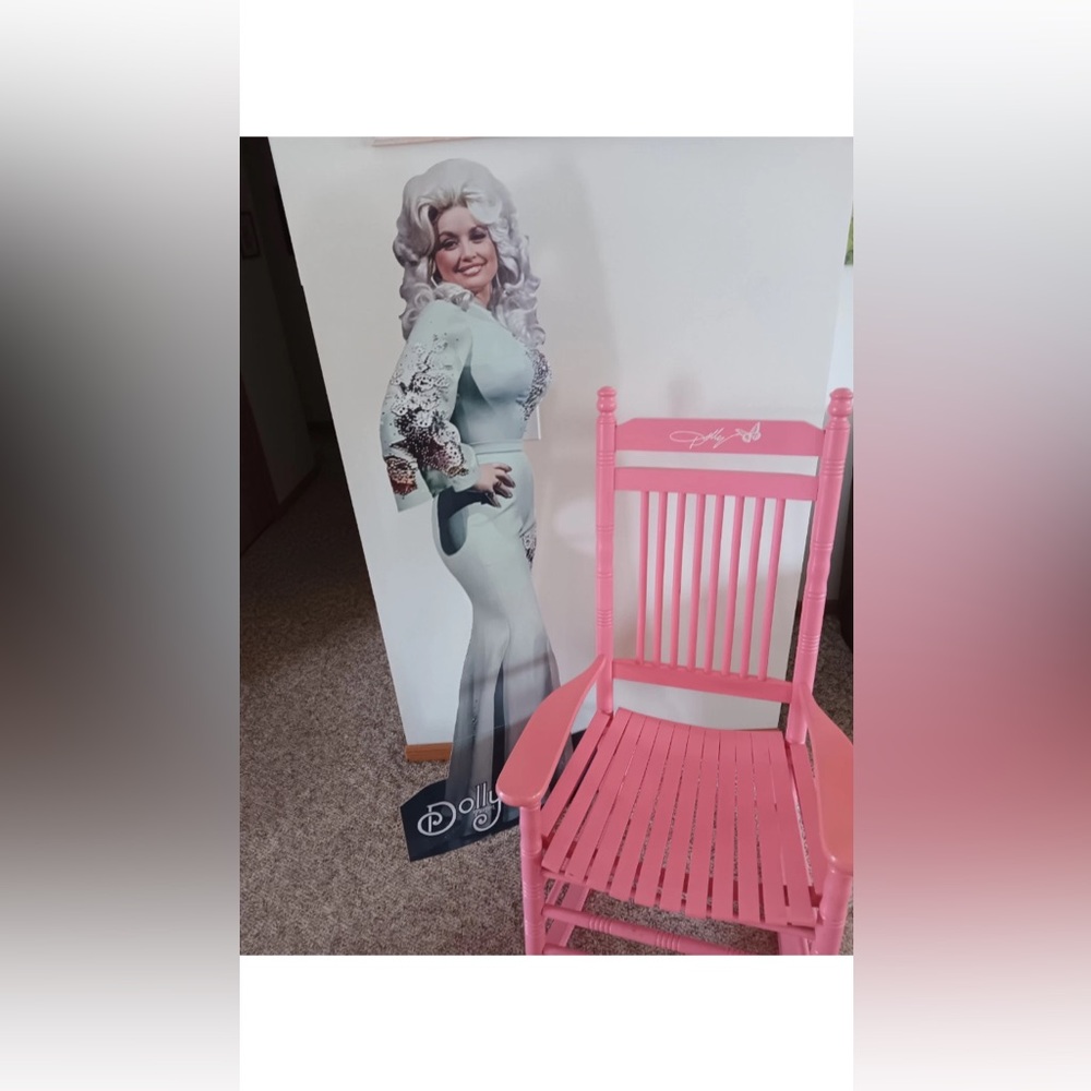 Dolly Parton Life Size Cardboard Cutout Free Shipping! - Picture 3 of 4